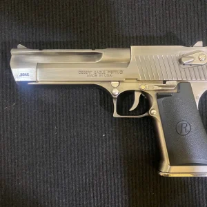 Alternative view of Mô hình Súng 100 % Kim Loại DESERT MÀU KHÓI – AQK , Sử dụng nhựa đạn nhựa 6mm kích thước 20cm , tỷ lệ 1 : 1